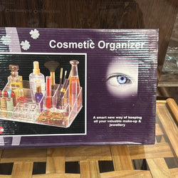 Cosmetic organizer
