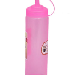 Freddie's Squeeze Ketchup, Condiment & Sauce Bottle Dispenser 700 ml - Hommold